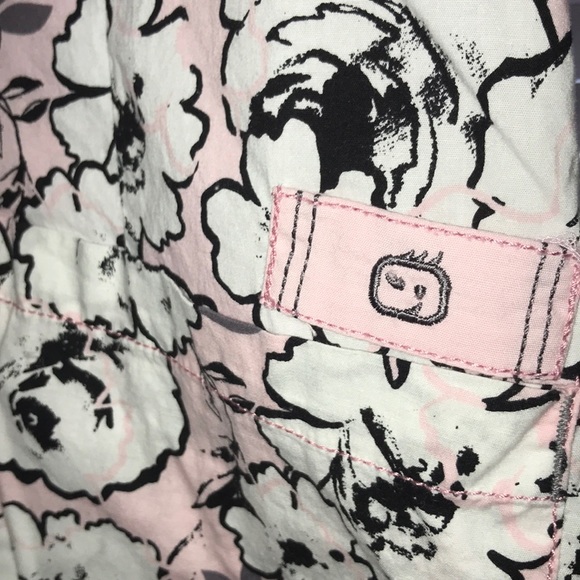 Scrub Top! - Picture 2 of 3